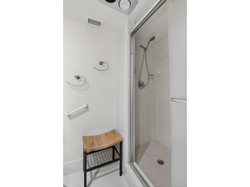 Welcome to The Patio 55+ community this spacious 2-bedroom - photo 32