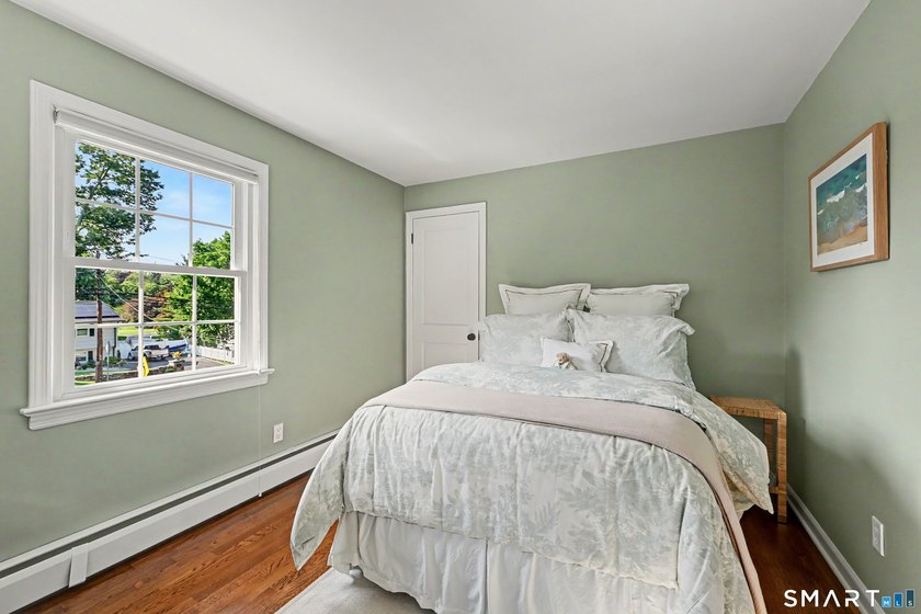 From the moment you arrive, the incredible curb appeal sets the - photo 25