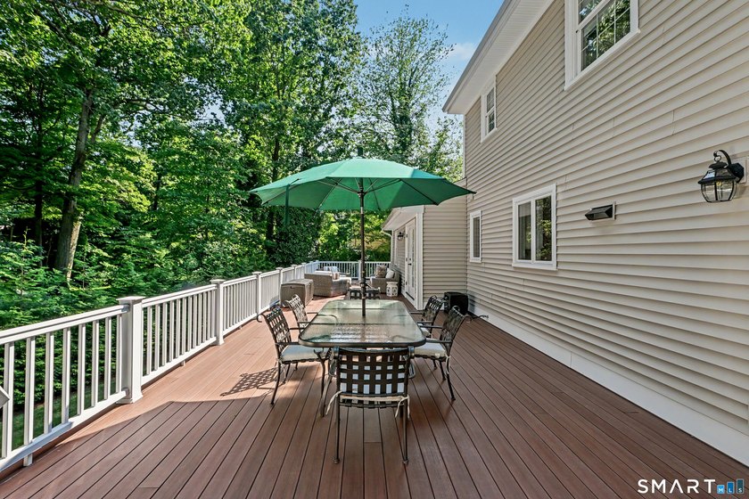 From the moment you arrive, the incredible curb appeal sets the - photo 34