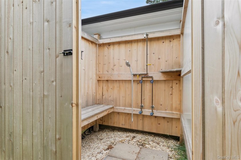 Beautifully renovated in 2024 located south of the highway in a - photo 6