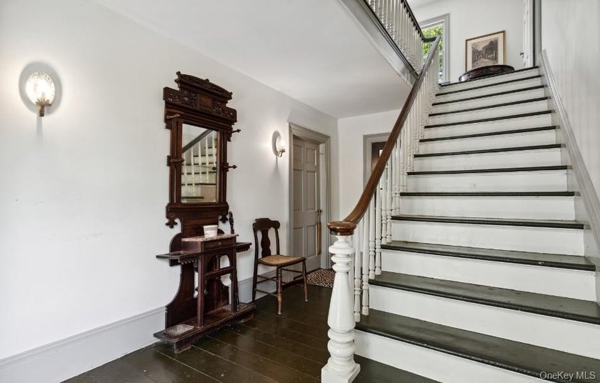 Welcome to 38 Landing Meadow Road, Smithtown. Nestled on almost - photo 5