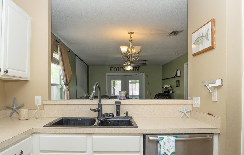 Motivated Seller!! Come take a look at this affordable home - photo 13