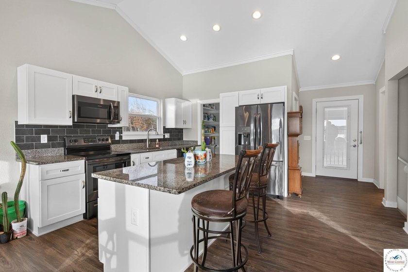 This 3-bedroom, 2.5-bath lakefront home offers over 2,000 square - photo 13