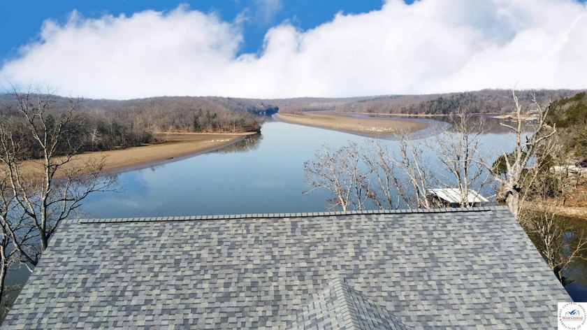 This 3-bedroom, 2.5-bath lakefront home offers over 2,000 square - photo 48