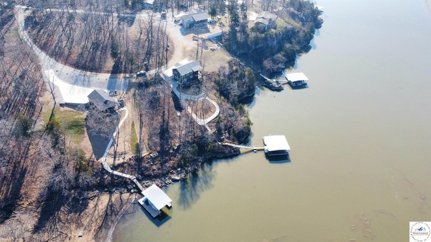 This 3-bedroom, 2.5-bath lakefront home offers over 2,000 square - photo 50