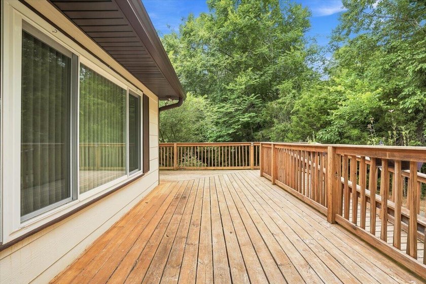 Escape to the peace and privacy of country living with this - photo 36