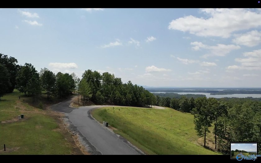 Enjoy extravagant views from this lot within this gated - photo 4
