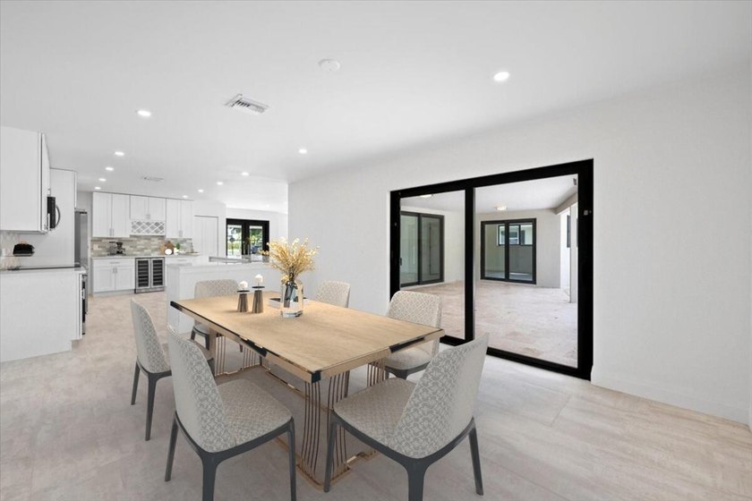 Discover unparalleled luxury in the highly sought-after Hidden - photo 17
