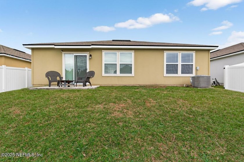 Welcome to 3560 Sunfish Dr, a beautifully appointed 3-bed - photo 31