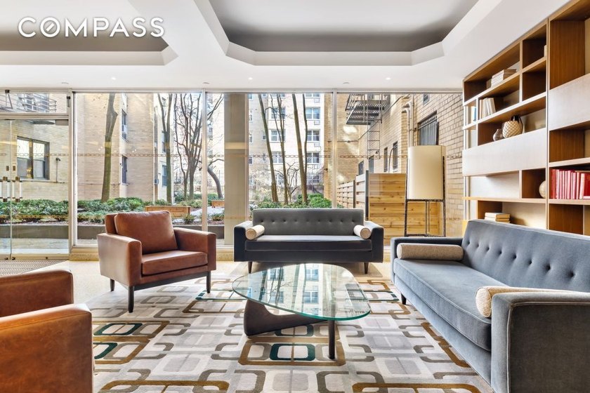 Step into the epitome of sophisticated city living at 30 E 9th - photo 12