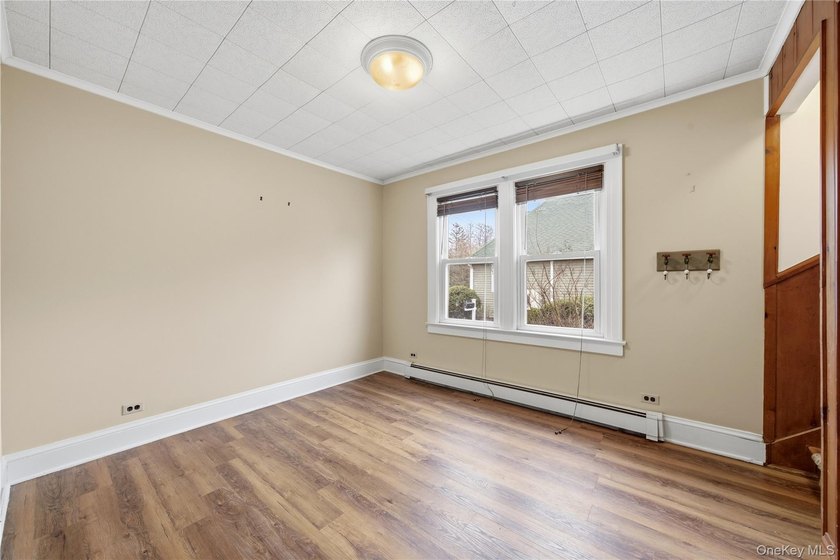Prime location South of Montauk Highway! This spacious 4-bedroom - photo 21