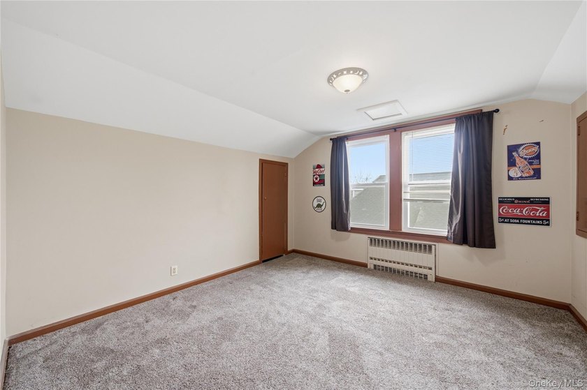 Prime location South of Montauk Highway! This spacious 4-bedroom - photo 25