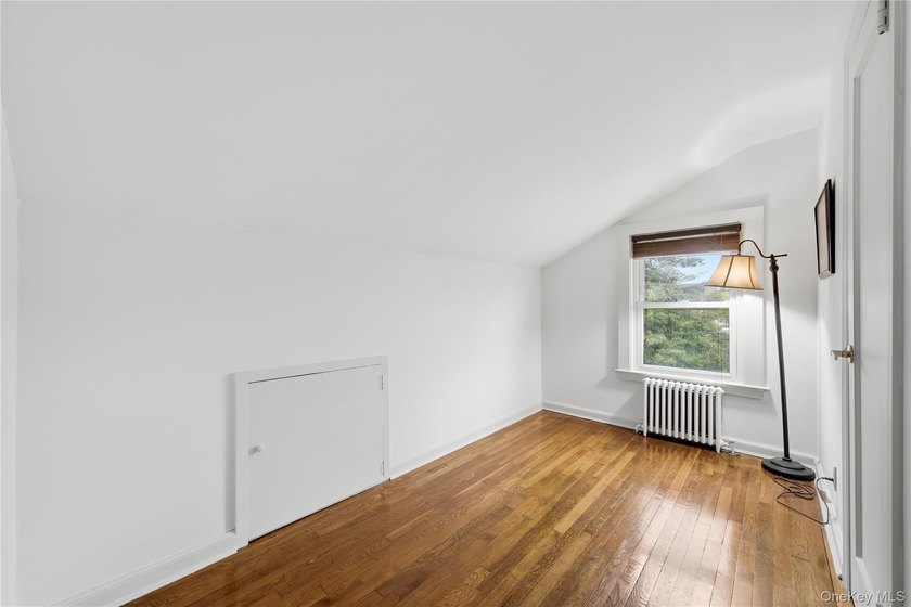 Prime location South of Montauk Highway! This spacious 4-bedroom - photo 29