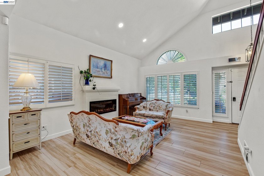 MAJOR PRICE REDUCTION! OPEN HOUSE Saturday June 13, 1:30 PM - - photo 11