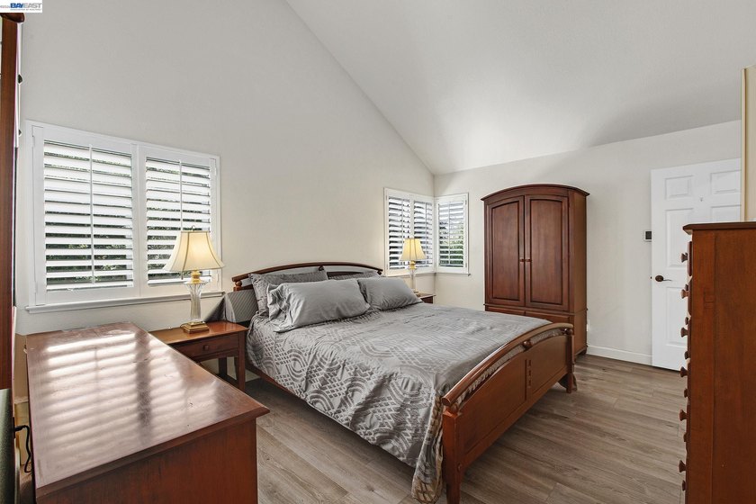 MAJOR PRICE REDUCTION! OPEN HOUSE Saturday June 13, 1:30 PM - - photo 20