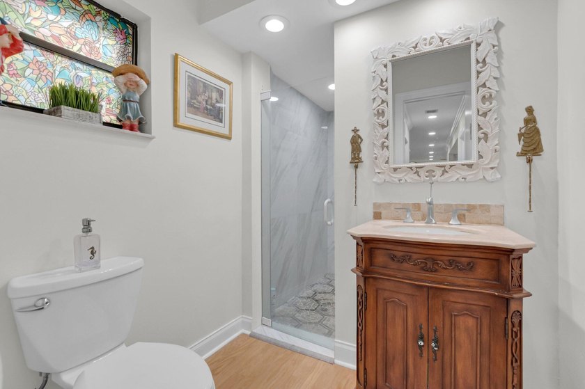 Welcome to this stunning townhouse in the desirable community of - photo 20