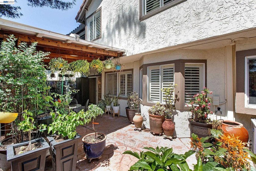 MAJOR PRICE REDUCTION! OPEN HOUSE Saturday June 13, 1:30 PM - - photo 38