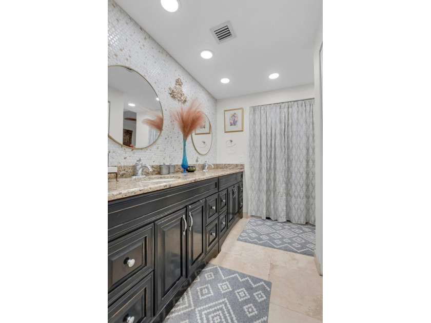 Welcome to this stunning townhouse in the desirable community of - photo 39