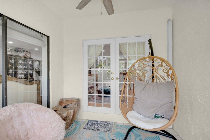 Welcome to this stunning townhouse in the desirable community of - photo 41