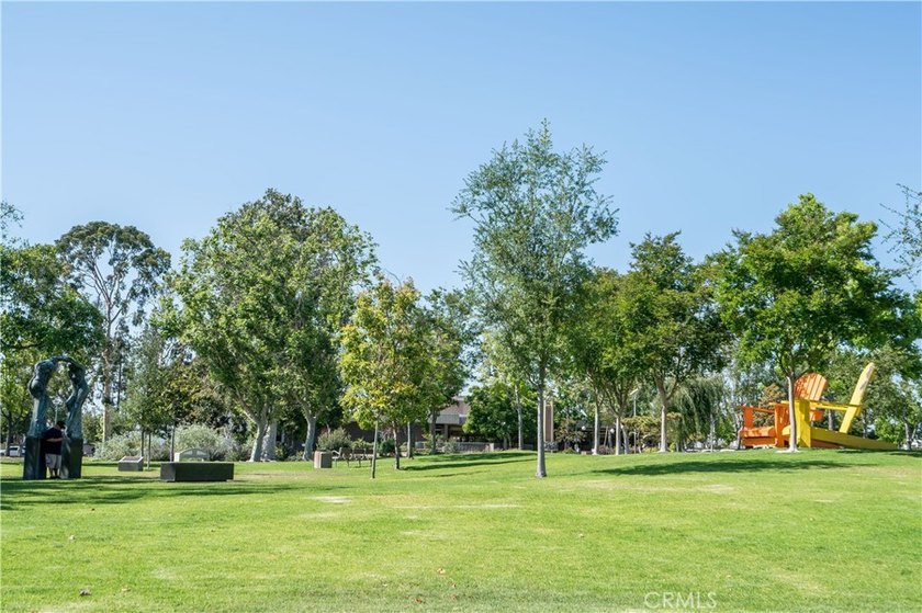 Welcome to a life of unparalleled luxury and comfort! You - photo 47