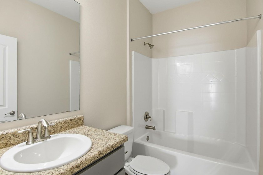 A conveniently located must-see! Fresh interior paint on walls - photo 29