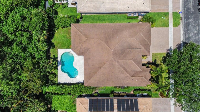 Welcome to your dream home in the highly sought-after community - photo 38