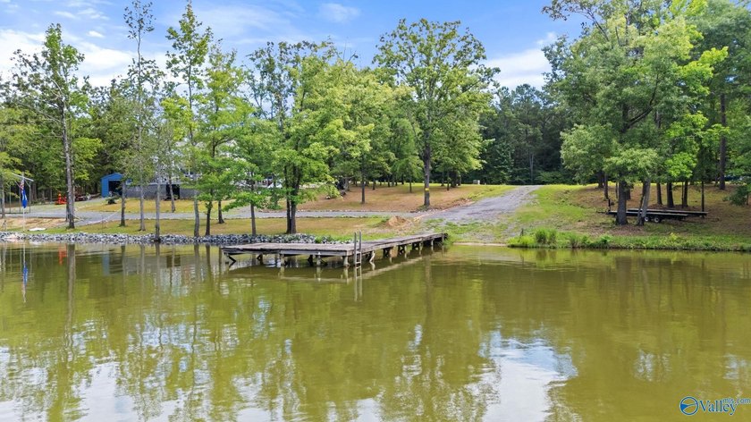 Beautiful building lot with Weiss Lake access common lot with - photo 2