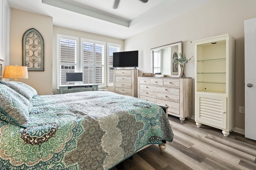 MOTIVATED SELLER!! Step into style and sophistication with this - photo 27
