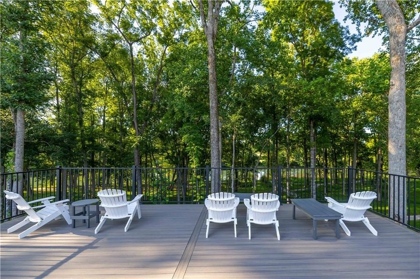 Last opportunities!! ONE-LEVEL LIVING in the heart of Peachtree - photo 37