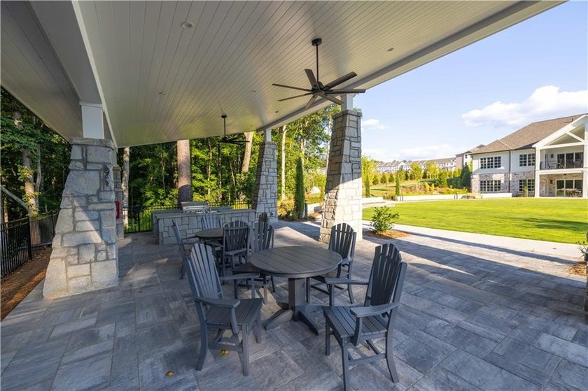 Last opportunities!! ONE-LEVEL LIVING in the heart of Peachtree - photo 43