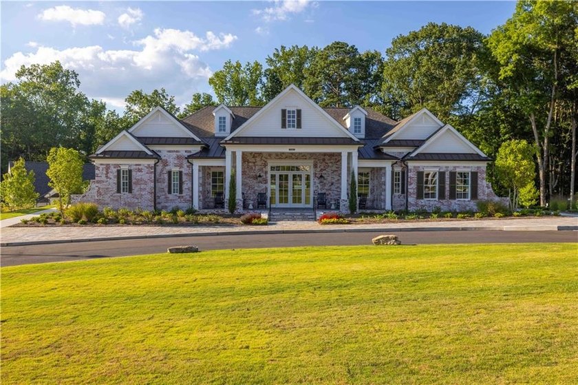 Last opportunities!! ONE-LEVEL LIVING in the heart of Peachtree - photo 49