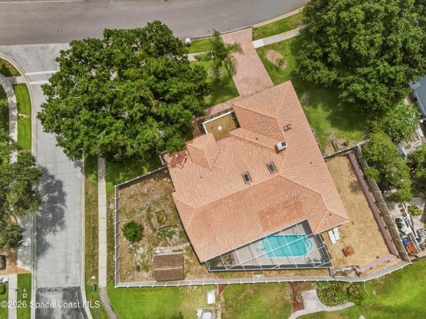 Welcome to your new dream home! Situated on a .31-acre corner - photo 8