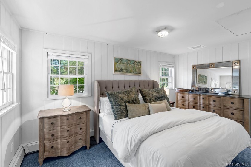 Enjoy breathtaking western-facing views across Three Mile Harbor - photo 10
