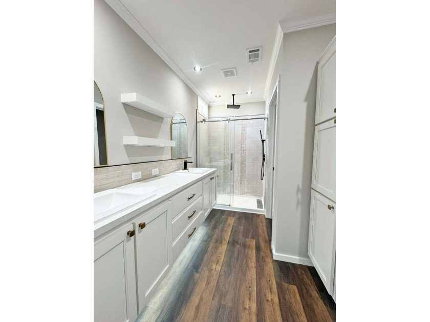 2 Bedrooms | 2 Baths | 1,600 sq ft Spring Savings! Newly - photo 20