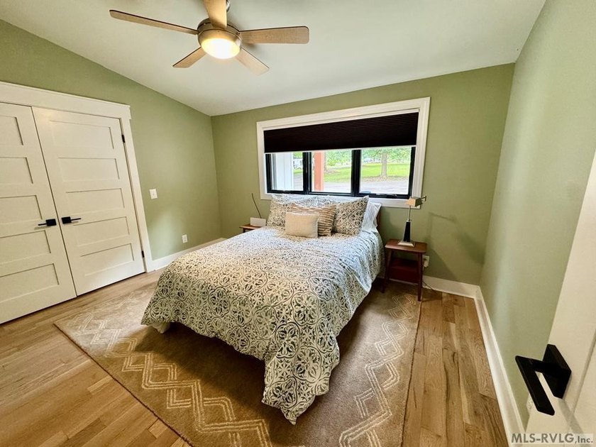 Beautiful Private Point Lake Retreat on the Roanoke River - photo 22