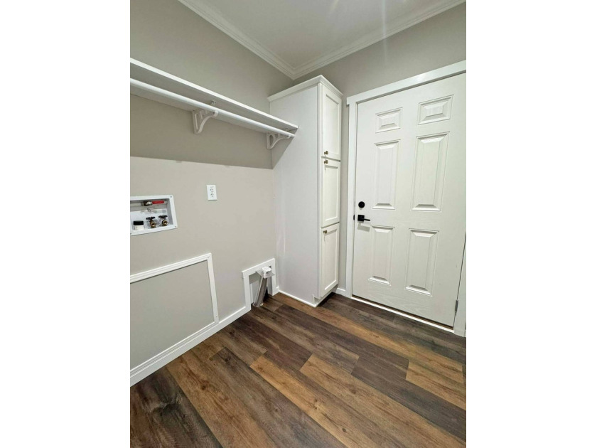 2 Bedrooms | 2 Baths | 1,600 sq ft Spring Savings! Newly - photo 26
