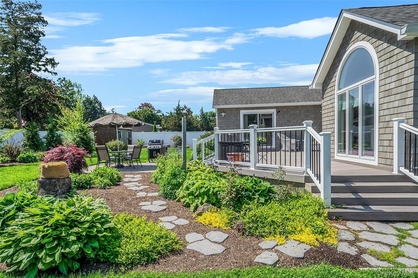 OPEN HOUSE CANCELED Sprawling wide-line ranch in desirable South - photo 33