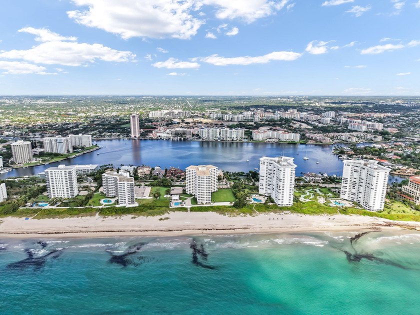 Welcome to this stunning turnkey 2-bedroom, 2-bathroom condo - photo 37