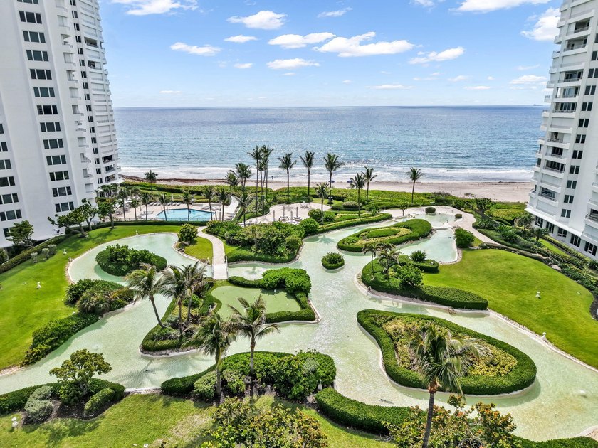 Welcome to this stunning turnkey 2-bedroom, 2-bathroom condo - photo 41