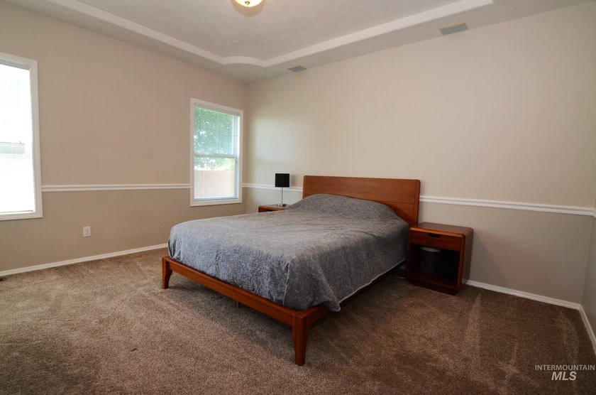 This charming, turn-key former parade home is completely move-in - photo 19