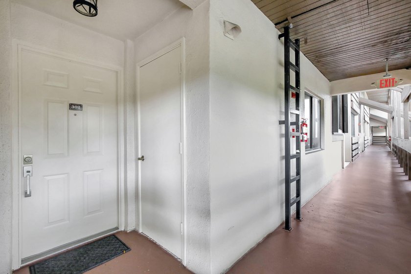 141 SW 96th Terrace 302 - photo 4