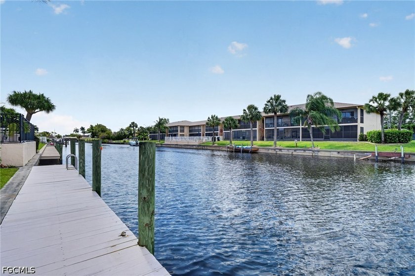 Assurant 1yr. Home Warranty Included! Some condos just feel like - photo 4