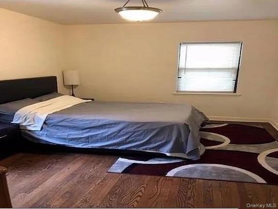 Fantastic 1-bedroom, 1-bath apartment ideally located in - photo 2