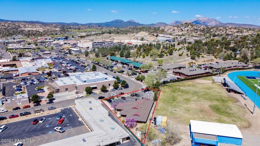 Single-Tenant NNN Investment Opportunity offered at $1,600,000 - photo 11