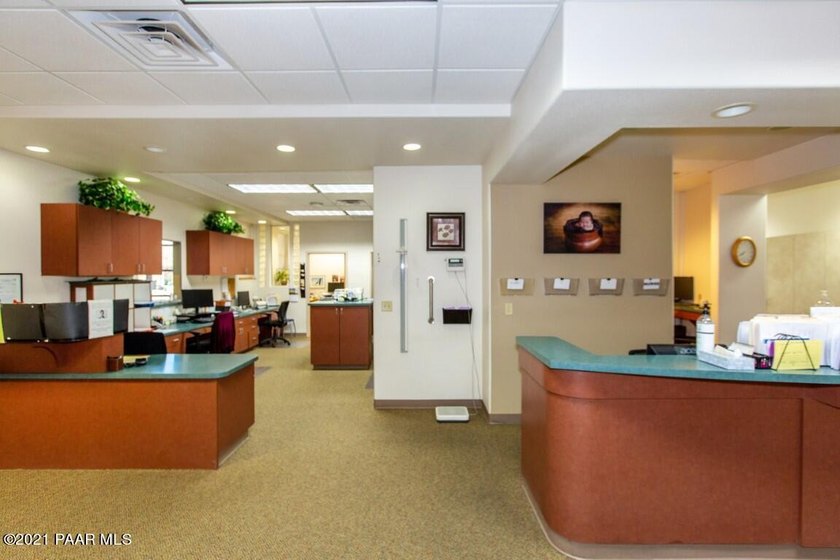 Single-Tenant NNN Investment Opportunity offered at $1,600,000 - photo 18