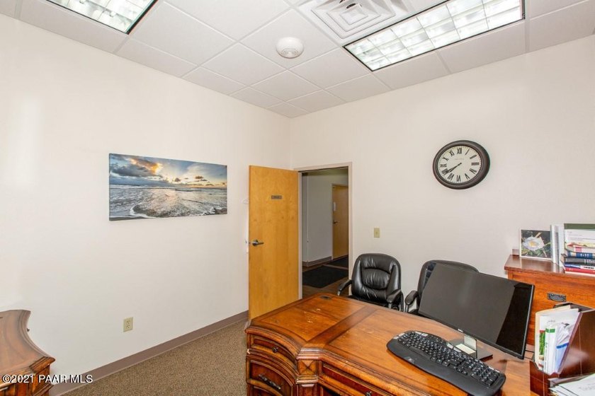 Single-Tenant NNN Investment Opportunity offered at $1,600,000 - photo 23