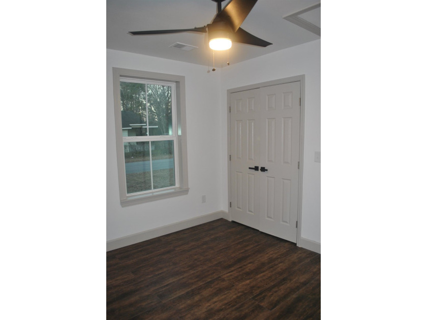 Located inside of Georgetowm City Limits and just minutes from - photo 24