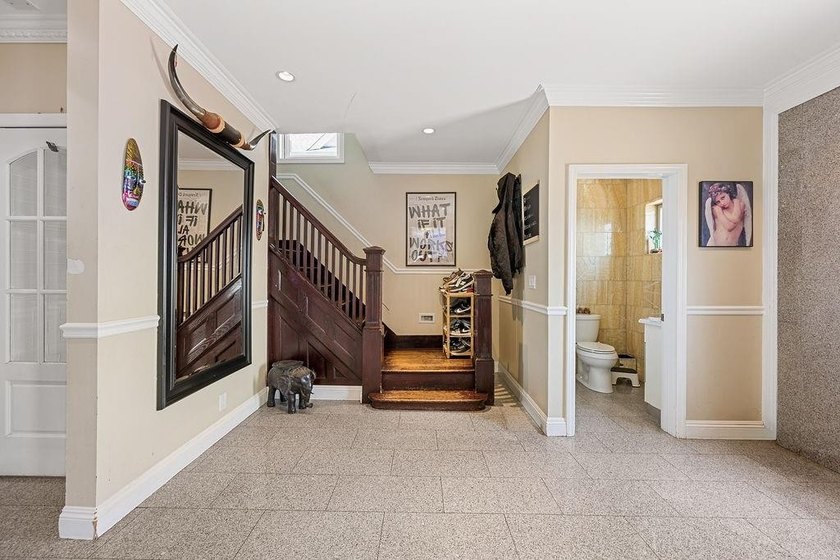Welcome to 296 Edgewater Street, an extraordinary luxury - photo 14