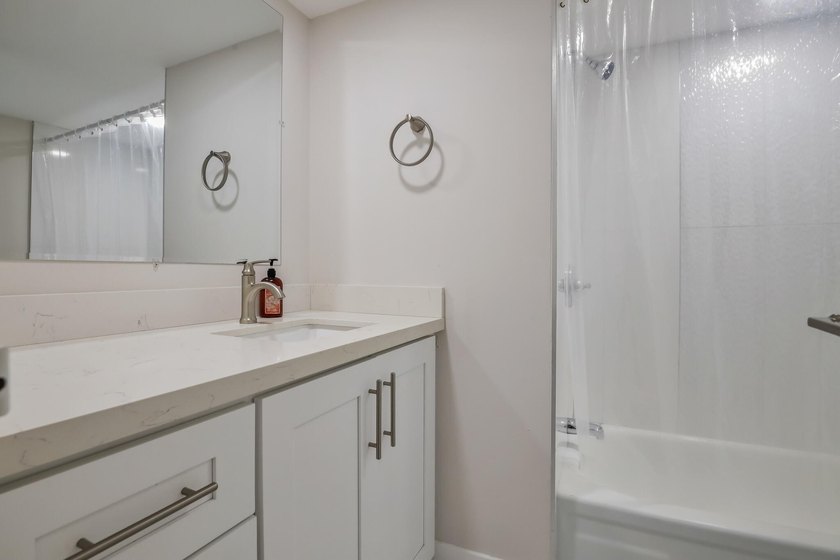 HURRY! THIS UPDATED, BRIGHT, CORNER CONDO IS PRICED BELOW MARKET - photo 19