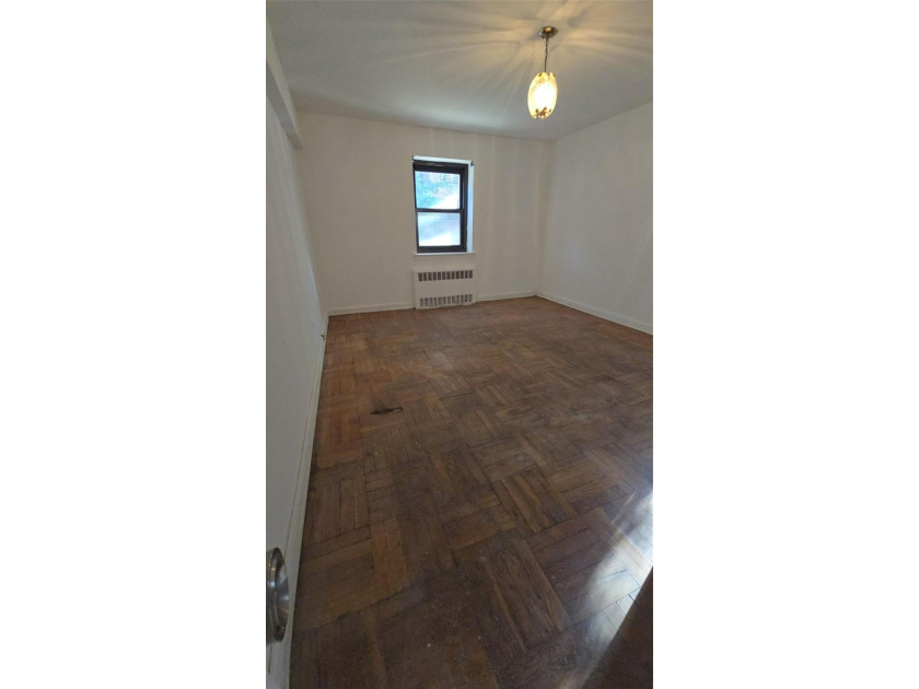 Spacious One Bedroom. Needs make over with great opportunity to - photo 6